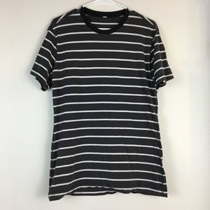 Lululemon Stripped Grey T-shirt Size Medium
